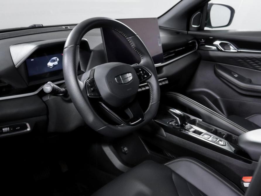Geely Coolray I Рестайлинг Москва  - изображение 15