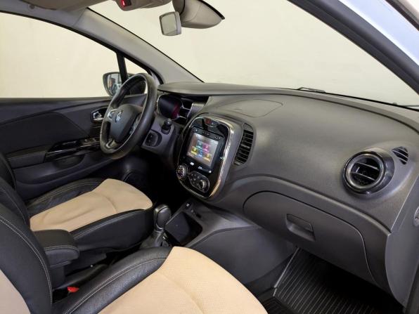Renault Kaptur I с пробегом 2018 года, цена 1 395 000 рублей, 80475 км, внедорожник, Автокод Объявления