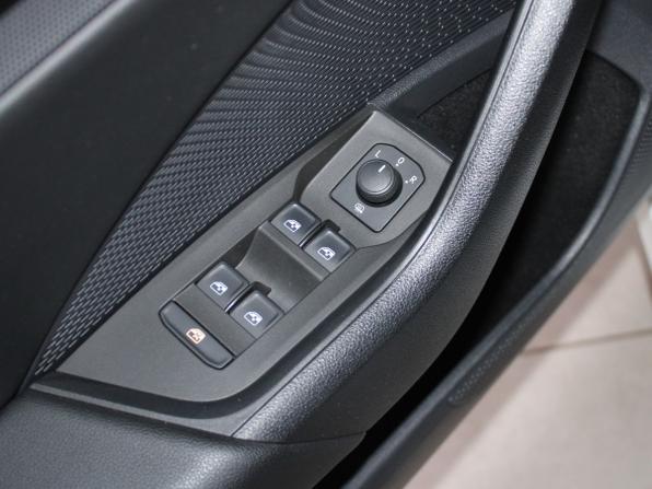 Skoda Octavia IV (A8) с пробегом 2021 года, цена 2 299 900 рублей, 145683 км, лифтбек, Автокод Объявления