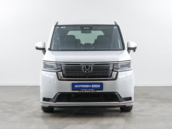 Honda Stepwgn VI с пробегом 2024 года, цена 3 976 900 рублей, 1125 км, минивэн, Автокод Объявления