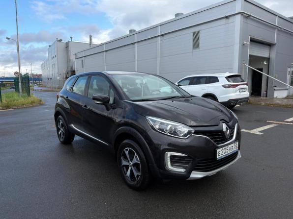 Renault Kaptur I с пробегом 2018 года, цена 1 099 000 рублей, 214161 км, внедорожник, Автокод Объявления