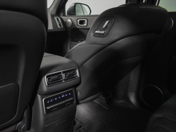 Li Auto (Lixiang) L7 I с пробегом 2023 года, цена 5 280 000 рублей, 55300 км, внедорожник, Автокод Объявления