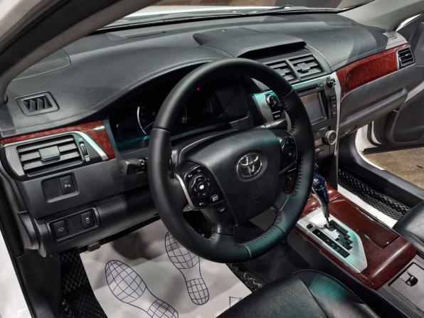 Toyota Camry VII (XV50) с пробегом 2013 года, цена 1 400 000 рублей, 313122 км, седан, Автокод Объявления