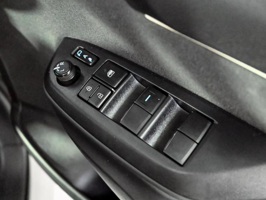 Toyota Yaris IV Екатеринбург  - изображение 13