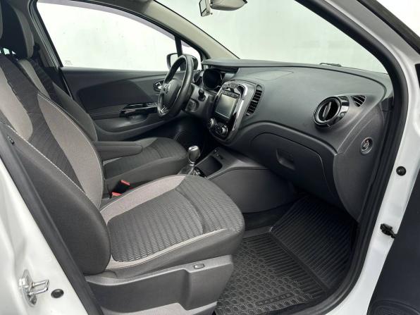 Renault Kaptur I с пробегом 2018 года, цена 1 450 000 рублей, 61968 км, внедорожник, Автокод Объявления
