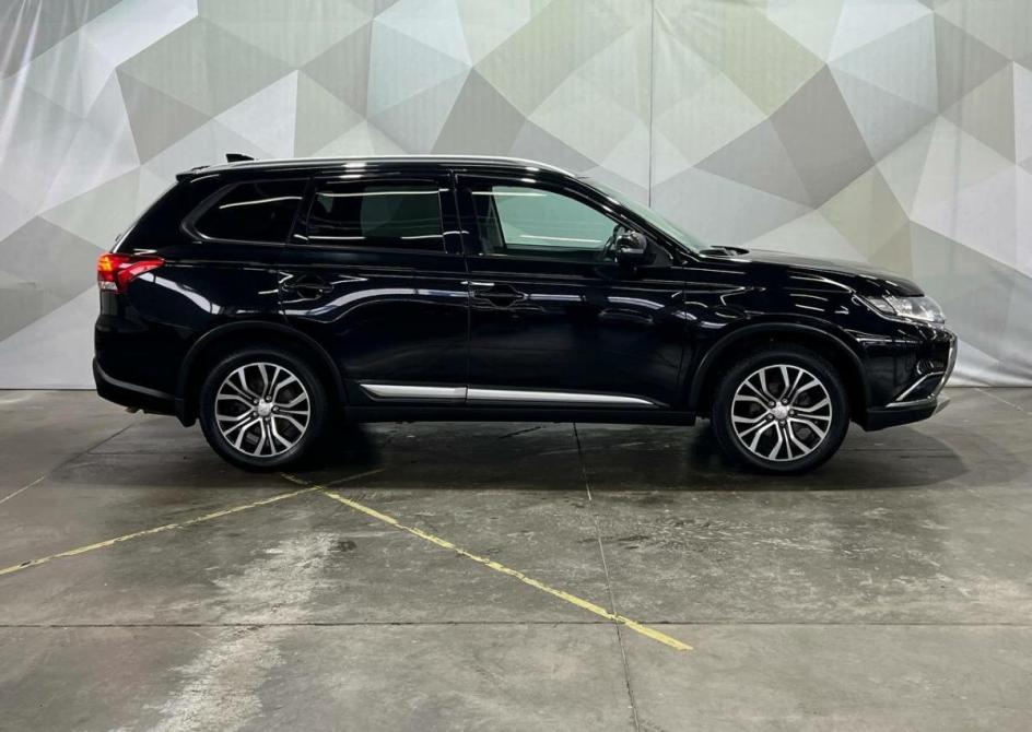 Mitsubishi Outlander III Рестайлинг 2 Оренбург  - изображение 7