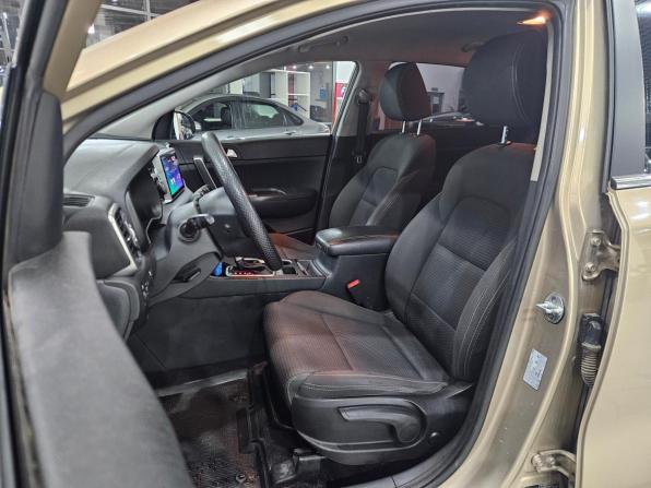 Kia Sportage IV Рестайлинг с пробегом 2018 года, цена 2 330 000 рублей, 123255 км, внедорожник, Автокод Объявления