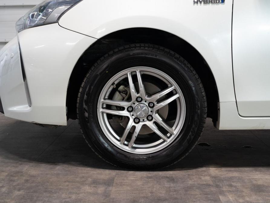 Toyota Prius Alpha I (ZVW40/41) Рестайлинг Чита  - изображение 18