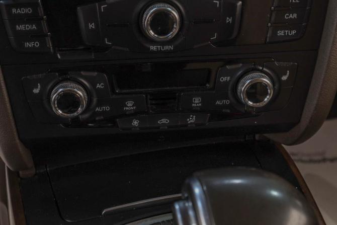 Audi A4 IV (B8) Рестайлинг с пробегом 2014 года, цена 1 579 000 рублей, 387120 км, универсал, Автокод Объявления