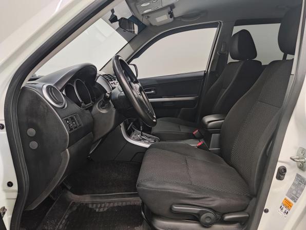 Suzuki Grand Vitara II Рестайлинг с пробегом 2011 года, цена 1 120 000 рублей, 172829 км, внедорожник, Автокод Объявления