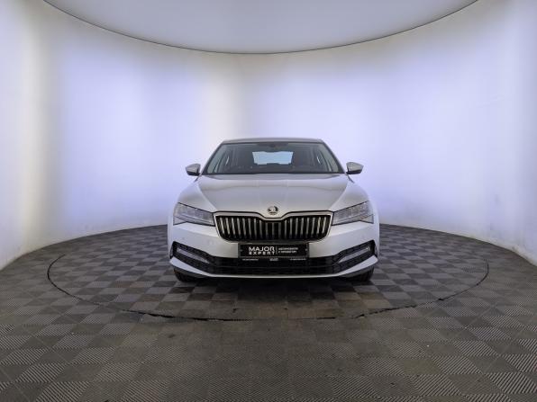 Skoda Superb III Рестайлинг с пробегом 2021 года, цена 2 500 000 рублей, 133030 км, лифтбек, Автокод Объявления