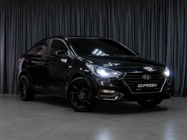 Hyundai Solaris II с пробегом 2017 года, цена 1 219 000 рублей, 189473 км, седан, Автокод Объявления
