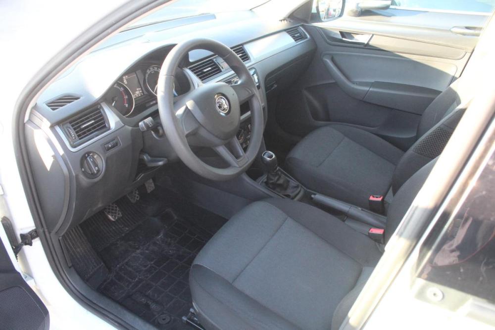 Skoda Rapid I Рестайлинг Брянск  - изображение 6