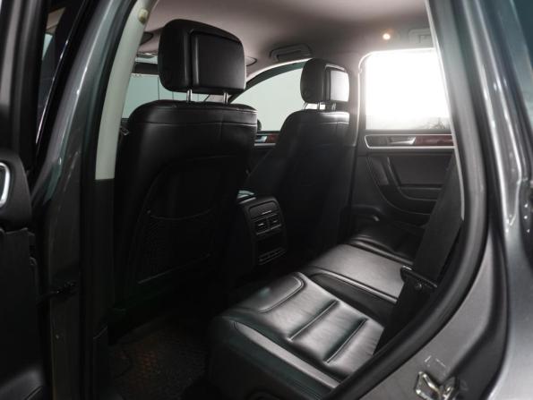 Volkswagen Touareg II с пробегом 2013 года, цена 2 749 000 рублей, 224633 км, внедорожник, Автокод Объявления