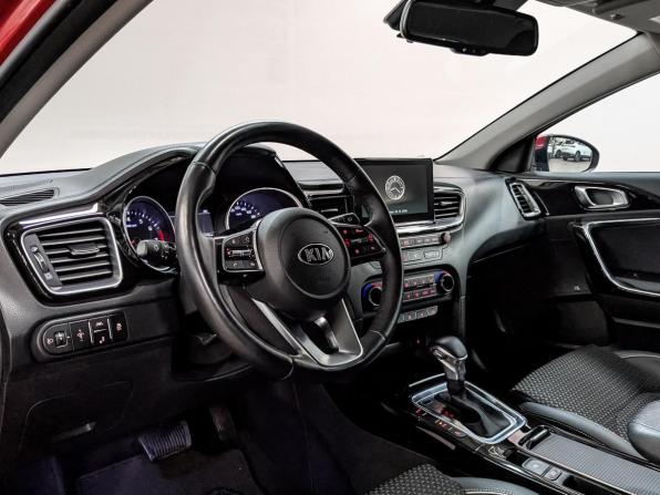 Kia Ceed III с пробегом 2019 года, цена 1 995 000 рублей, 29967 км, хэтчбек, Автокод Объявления