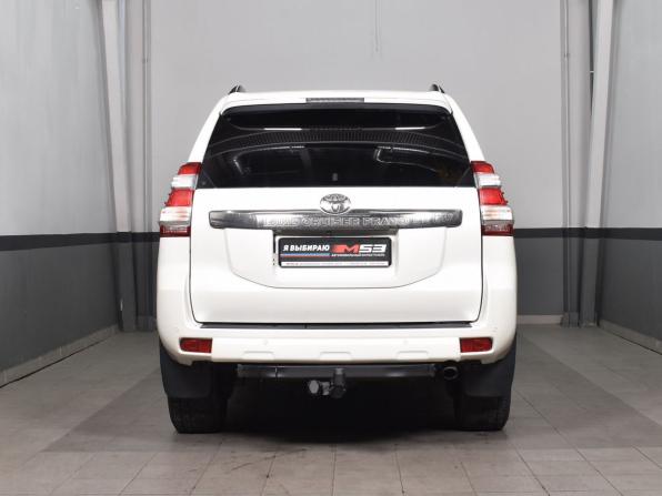 Toyota Land Cruiser Prado 150 Series Рестайлинг 1 с пробегом 2016 года, цена 3 899 999 рублей, 140711 км, внедорожник, Автокод Объявления