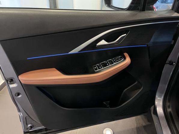 Omoda C5 I с пробегом 2023 года, цена 1 880 000 рублей, 46600 км, внедорожник, Автокод Объявления