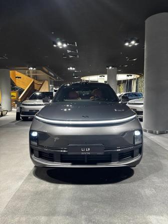 Новый Li Auto (Lixiang) L9 I Рестайлинг 2025 года, цена 9 700 000 рублей, внедорожник, Автокод Объявления