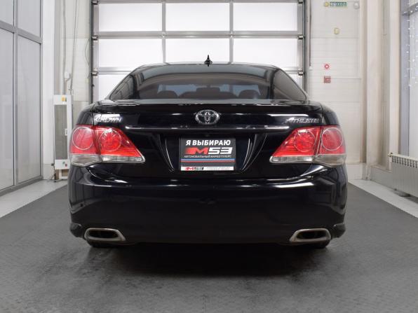 Toyota Crown XIII (S200) с пробегом 2010 года, цена 1 599 999 рублей, 242745 км, седан, Автокод Объявления