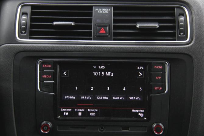 Volkswagen Jetta VI Рестайлинг с пробегом 2018 года, цена 1 499 000 рублей, 174439 км, седан, Автокод Объявления