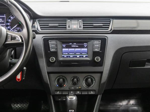 Skoda Rapid I с пробегом 2015 года, цена 1 188 000 рублей, 103249 км, лифтбек, Автокод Объявления