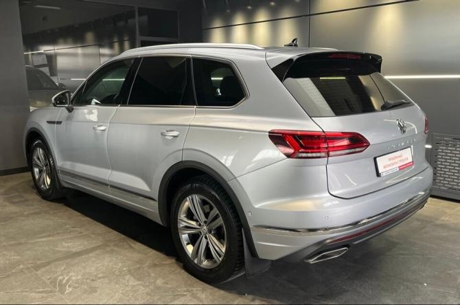 Volkswagen Touareg III с пробегом 2020 года, цена 4 599 000 рублей, 93882 км, внедорожник, Автокод Объявления