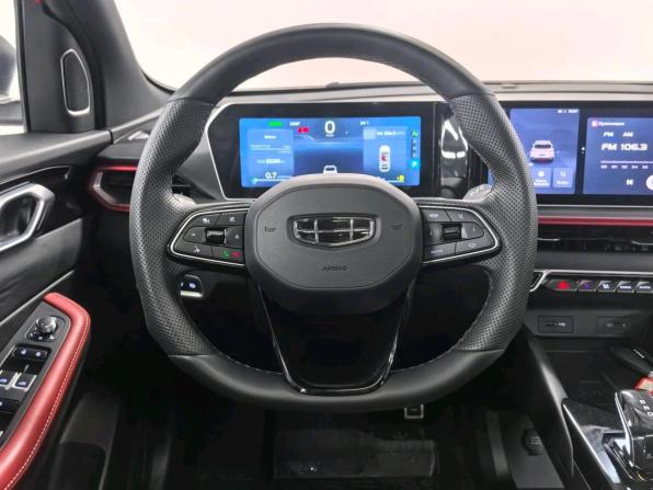 Geely Coolray I Рестайлинг с пробегом 2024 года, цена 2 210 000 рублей, 22100 км, внедорожник, Автокод Объявления