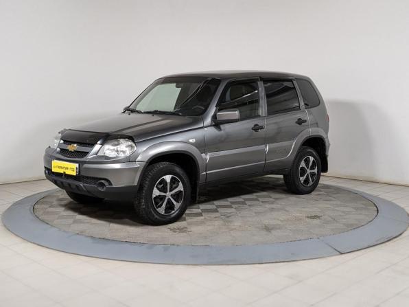 Chevrolet Niva I Рестайлинг с пробегом 2020 года, цена 649 900 рублей, 98000 км, внедорожник, Автокод Объявления