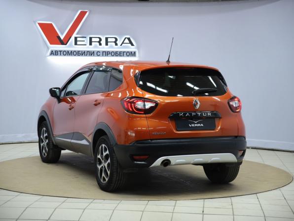 Renault Kaptur I с пробегом 2016 года, цена 1 070 000 рублей, 185267 км, внедорожник, Автокод Объявления