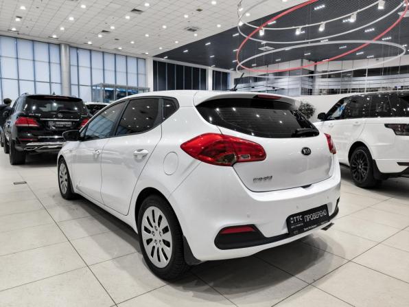 Kia Ceed II с пробегом 2012 года, цена 1 099 000 рублей, 190138 км, хэтчбек, Автокод Объявления