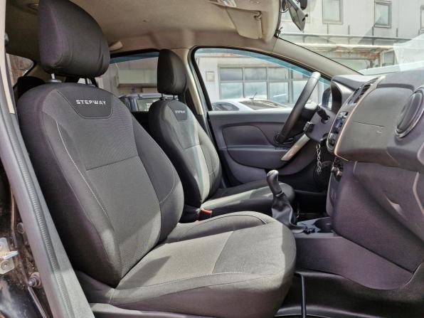 Renault Logan II Рестайлинг с пробегом 2020 года, цена 829 000 рублей, 193039 км, седан, Автокод Объявления