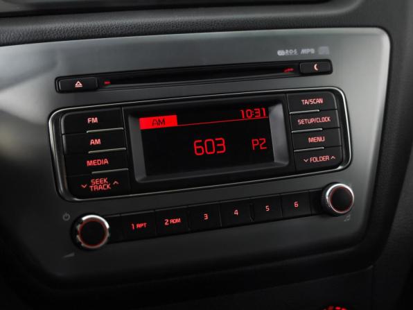 Kia Rio III Рестайлинг с пробегом 2016 года, цена 1 099 000 рублей, 91496 км, седан, Автокод Объявления