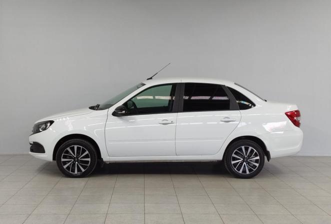 Lada (ВАЗ) Granta I Рестайлинг с пробегом 2024 года, цена 1 039 000 рублей, 1467 км, седан, Автокод Объявления