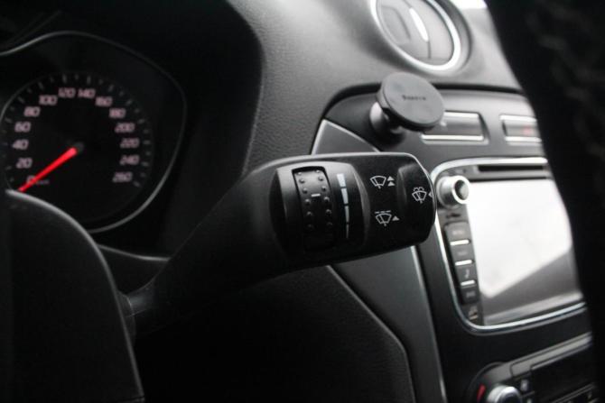 Ford Mondeo IV Рестайлинг с пробегом 2012 года, цена 1 070 000 рублей, 216220 км, седан, Автокод Объявления