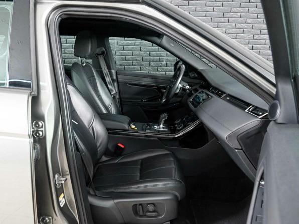 Land Rover Range Rover Evoque II с пробегом 2019 года, цена 4 200 000 рублей, 57955 км, внедорожник, Автокод Объявления