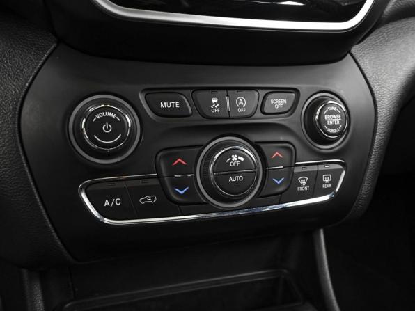 Jeep Cherokee V (KL) Рестайлинг с пробегом 2020 года, цена 3 665 000 рублей, 70774 км, внедорожник, Автокод Объявления