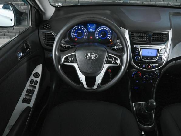 Hyundai Solaris I с пробегом 2013 года, цена 820 000 рублей, 146939 км, седан, Автокод Объявления