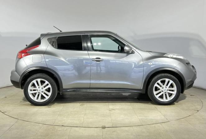 Nissan Juke I с пробегом 2012 года, цена 1 150 000 рублей, 80698 км, внедорожник, Автокод Объявления