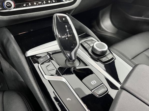 BMW 5 серии VII (G30/G31/G38) с пробегом 2019 года, цена 3 495 000 рублей, 86909 км, седан, Автокод Объявления