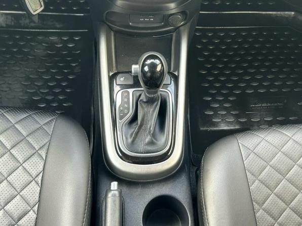 Kia Soul I Рестайлинг с пробегом 2012 года, цена 885 000 рублей, 172985 км, хэтчбек, Автокод Объявления