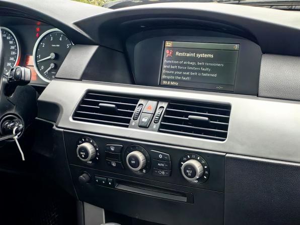 BMW 5 серии V (E60/E61) с пробегом 2005 года, цена 819 000 рублей, 253055 км, седан, Автокод Объявления
