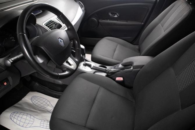 Renault Fluence I с пробегом 2012 года, цена 649 000 рублей, 271000 км, седан, Автокод Объявления