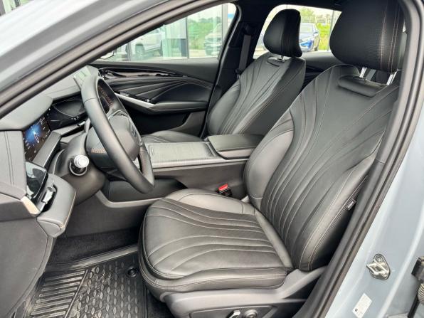 Geely Preface I с пробегом 2024 года, цена 2 799 000 рублей, 3870 км, седан, Автокод Объявления