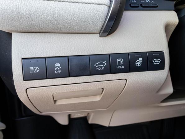 Toyota Camry VIII (XV70) Рестайлинг с пробегом 2021 года, цена 3 150 000 рублей, 89294 км, седан, Автокод Объявления