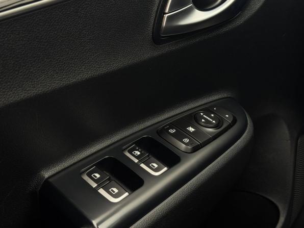 Kia Rio IV с пробегом 2019 года, цена 1 429 000 рублей, 161168 км, хэтчбек, Автокод Объявления