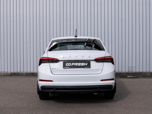 Skoda Rapid II с пробегом 2021 года, цена 1 449 000 рублей, 116382 км, лифтбек, Автокод Объявления