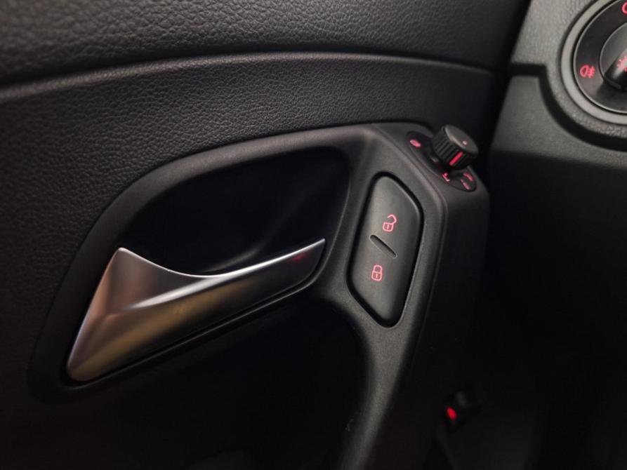 Volkswagen Polo V Рестайлинг Псков  - изображение 16