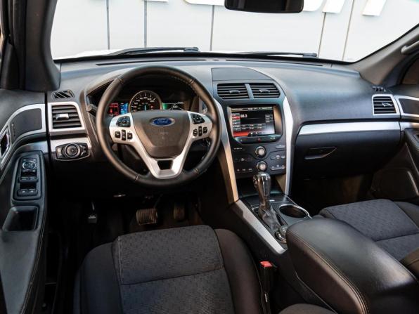 Ford Explorer V с пробегом 2013 года, цена 1 560 000 рублей, 306659 км, внедорожник, Автокод Объявления