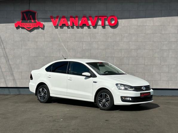 Volkswagen Polo V Рестайлинг с пробегом 2018 года, цена 1 490 000 рублей, 88304 км, седан, Автокод Объявления