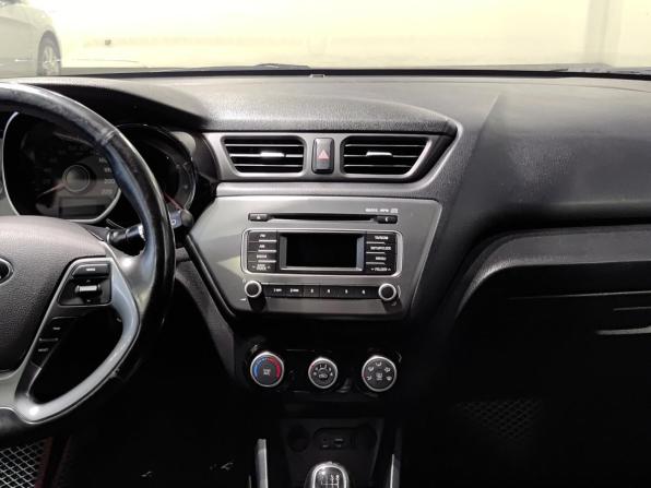 Kia Rio III Рестайлинг с пробегом 2017 года, цена 1 099 000 рублей, 135426 км, седан, Автокод Объявления